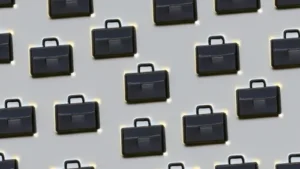 Main types of freight forwarders and how they differ from brokers and carriers